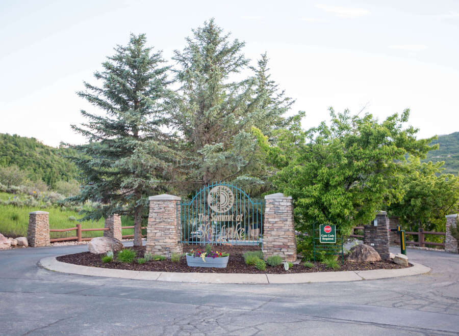 Discover the beauty of The Summit at Ski Lake, a stunning property nestled in a picturesque landscape.