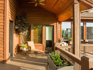 Enjoy the tranquility of this stunning outdoor space, perfect for relaxation and entertaining.