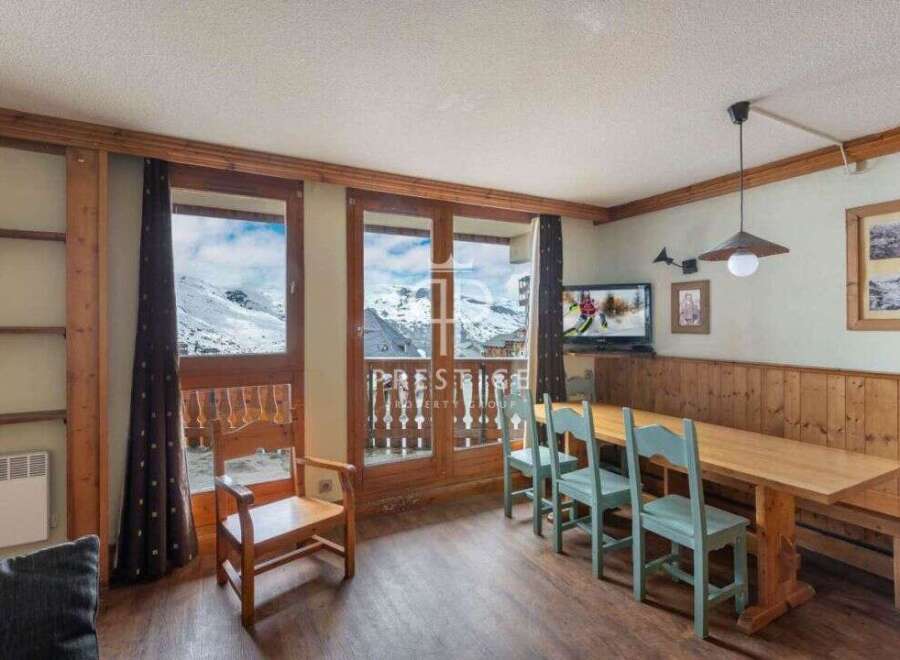 Experience the charm of this cozy property with stunning mountain views.