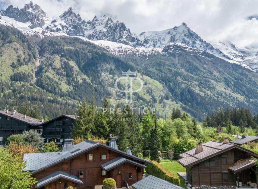 Discover a luxurious chalet nestled in the heart of the French Alps, offering breathtaking mountain views.