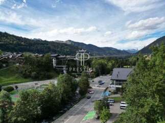 Discover breathtaking views and unparalleled luxury in this stunning property.