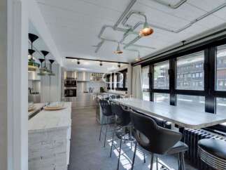 Discover modern luxury in this stunning property.