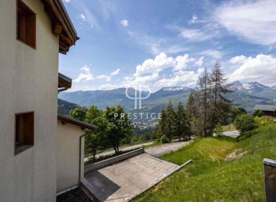 Discover breathtaking mountain views from this stunning property.