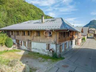 Discover this charming property nestled in a picturesque setting.