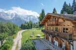 Discover a stunning mountain chalet with breathtaking views.