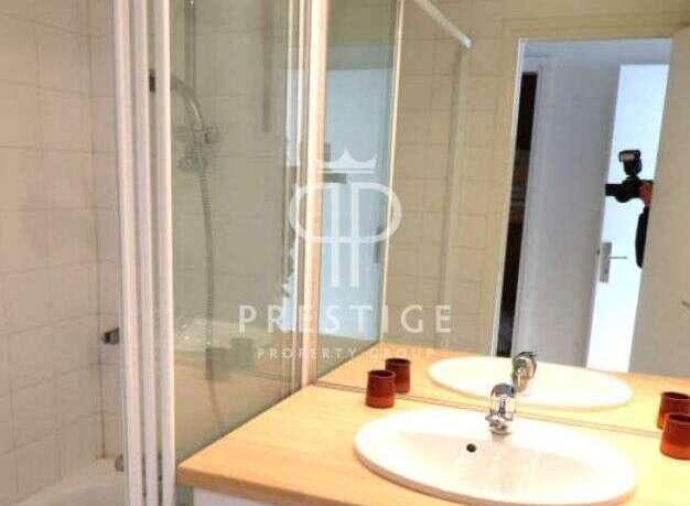 Discover a modern bathroom with a sleek design.
