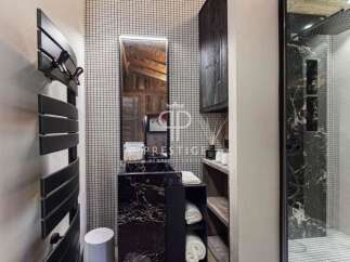 Discover luxury living in this stunning property.