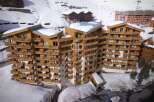 Discover luxury living in this stunning ski-in/ski-out property.