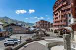 Discover the charm of Village Montana, a stunning property nestled in a picturesque mountain setting.