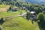 Discover a stunning property nestled in a picturesque mountain setting.