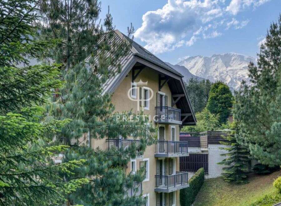 Discover a stunning property nestled amidst breathtaking mountain views.