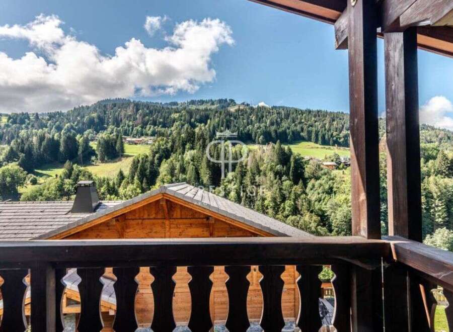 Enjoy breathtaking mountain views from this stunning property.