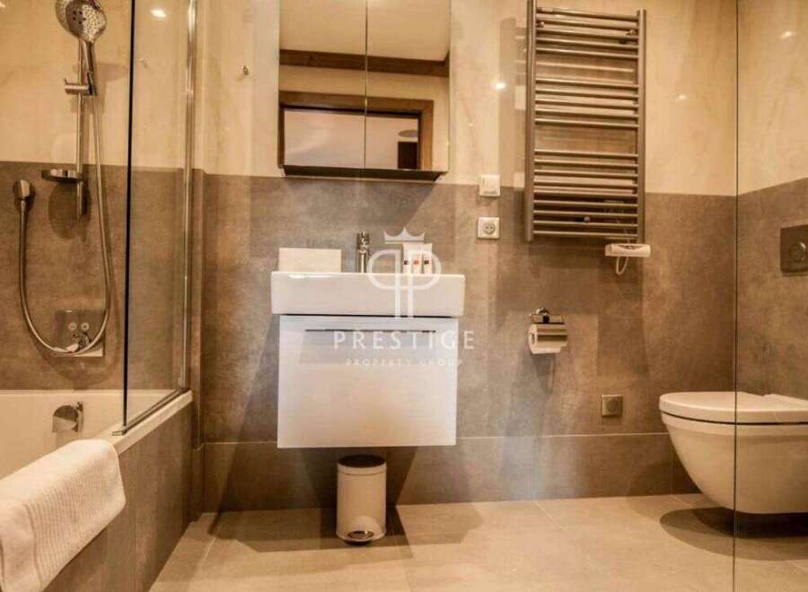 Discover luxury living in this stunning property.