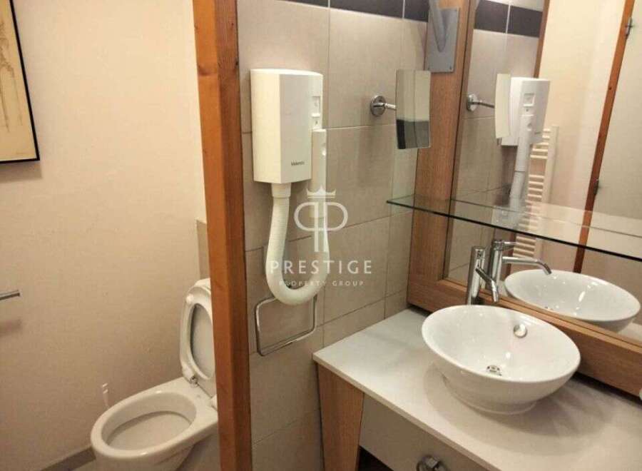 This property boasts a modern bathroom design.