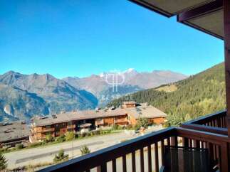 Enjoy breathtaking mountain views from this stunning property.