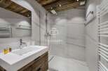 Discover luxury living in this stunning bathroom.