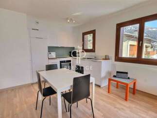 Discover a stunning property with modern design and breathtaking mountain views.