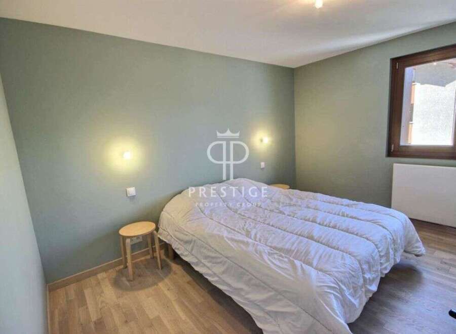 Discover a cozy bedroom with a serene ambiance.