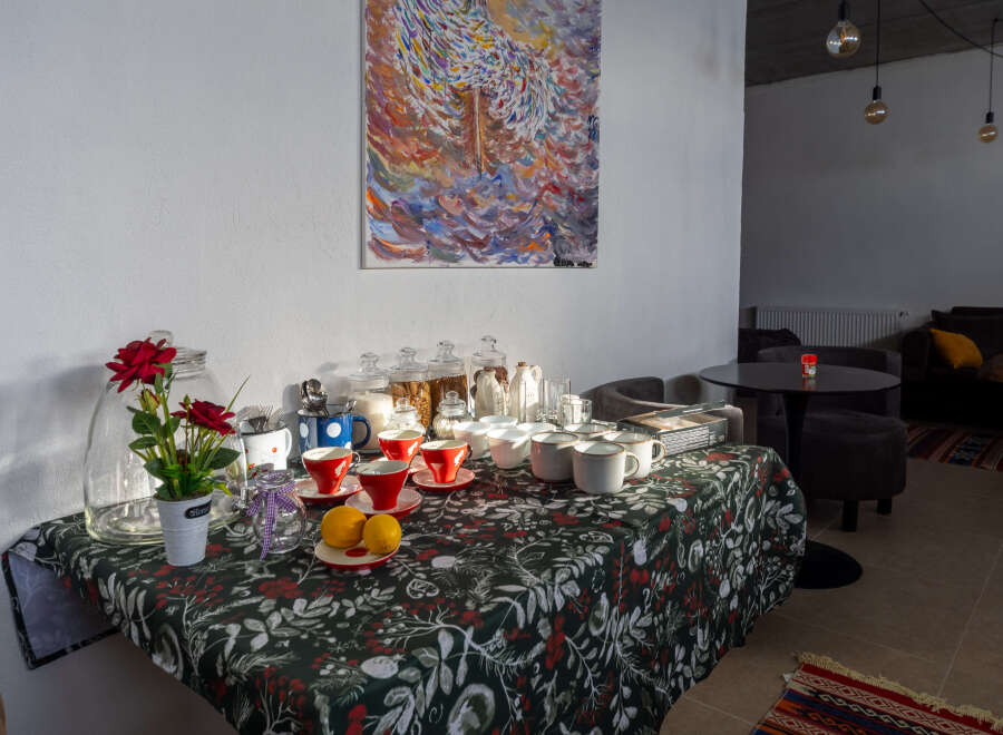This charming property features a cozy breakfast nook, perfect for enjoying a morning coffee or tea.