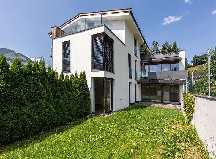 Discover modern luxury in this stunning property.
