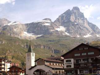 Discover properties with breathtaking Matterhorn views! This charming village setting offers a unique opportunity to own real estate in a picturesque location with access to renowned ski resorts and outdoor adventures.