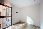 Discover this bright and airy space, perfect for a modern living experience.