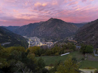 Mountaintop property with breathtaking sunset views.