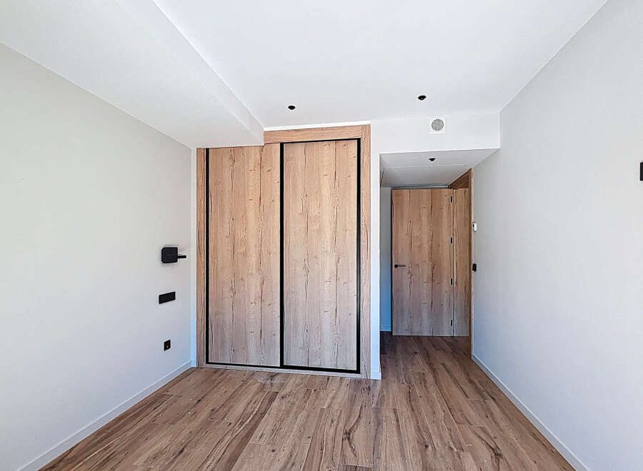 Discover the elegance of this modern property, featuring a beautifully designed interior.