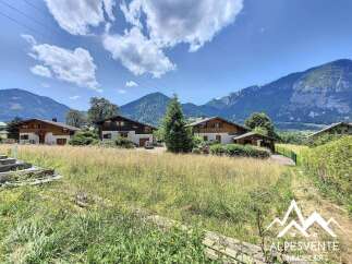 Discover this stunning property nestled in the heart of the French Alps.