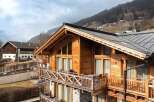 Experience the charm of this stunning wooden chalet nestled in the mountains.
