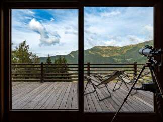 Enjoy breathtaking mountain views from this stunning property.