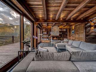 Experience luxury living in this stunning mountain retreat.