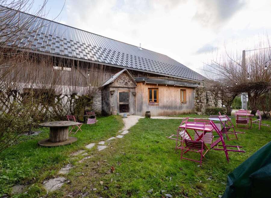 Charming rustic barn conversion with a spacious outdoor area, perfect for relaxing or entertaining.