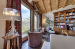 Experience the epitome of luxury living in this stunning property, boasting breathtaking views and exquisite design.