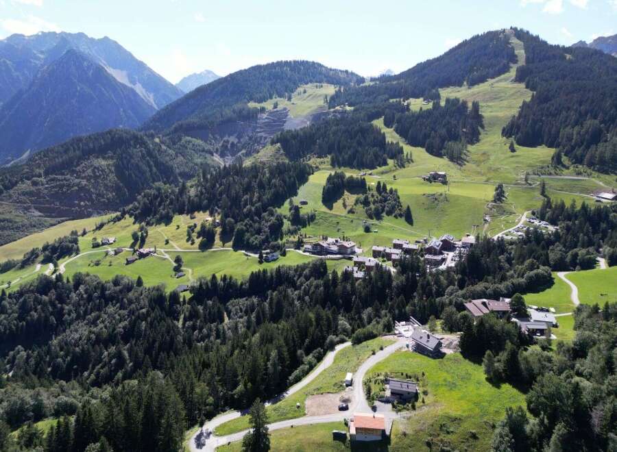 Nestled in the heart of the Austrian Alps, this stunning property offers breathtaking panoramic views of majestic mountains and lush green valleys.