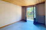 Discover this charming property featuring a bright interior and a balcony with stunning views.