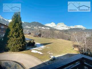 Enjoy breathtaking mountain views from this stunning property.