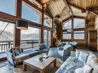 Experience luxury living in this stunning chalet with breathtaking mountain views.