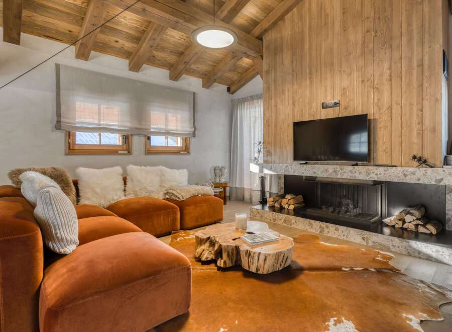 Experience luxury living in this stunning property.