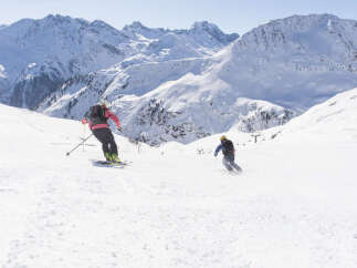 Experience the thrill of winter sports in this stunning mountain landscape.
