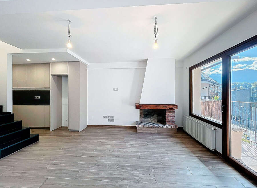 Discover this stunning property featuring a modern design and ample natural light.
