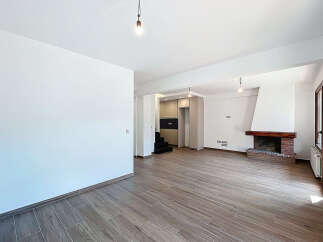 Discover the elegance of this modern living space, featuring a spacious layout and stylish design.