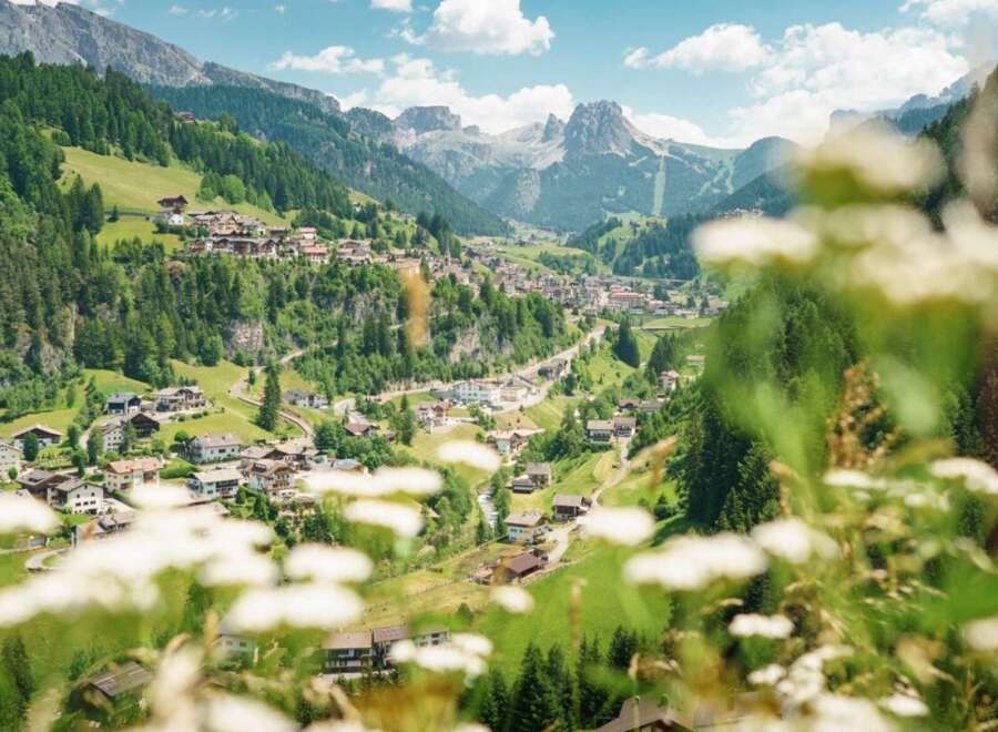 Nestled in a breathtaking mountain valley, this idyllic village offers stunning views and a tranquil atmosphere.