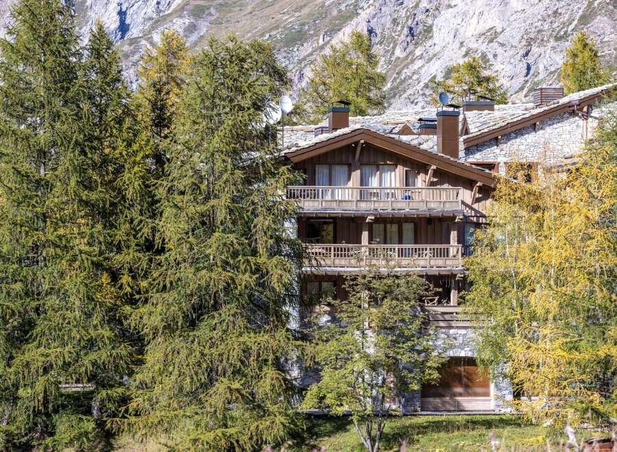 Nestled in the heart of the Swiss Alps, this stunning chalet offers breathtaking mountain views and luxurious accommodations.