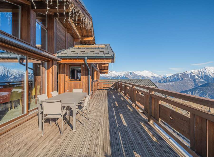Luxury chalet with breathtaking mountain views.
