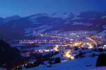 Discover the magic of a winter wonderland in this charming village nestled in the Swiss Alps.