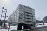 The Maples Niseko: Luxurious Ski-in/Ski-out Condos.
