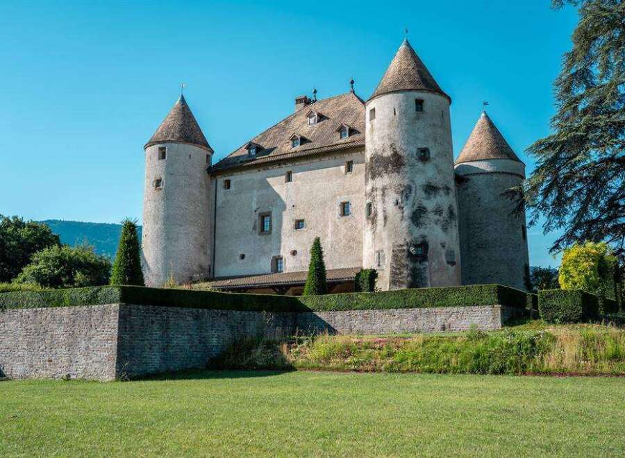 This stunning castle boasts a majestic presence with its multiple towers and well-maintained grounds.