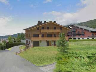 Discover this stunning chalet-style property, boasting a prime location and breathtaking mountain views.