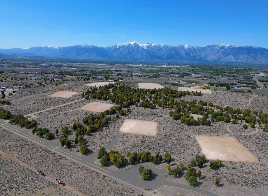 Discover the perfect blend of natural beauty and modern living in this stunning new development.